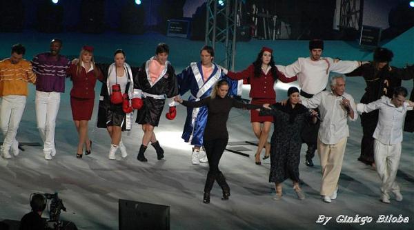 086-enfoires_2009.jpg